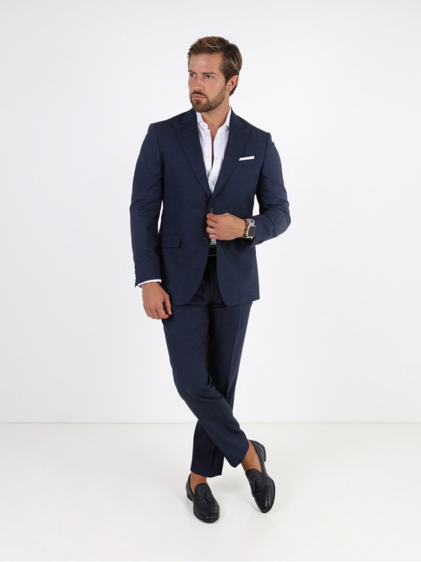 Slim fit micro structured suit