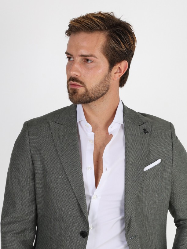 Structured linen suit