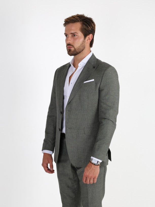 Structured linen suit