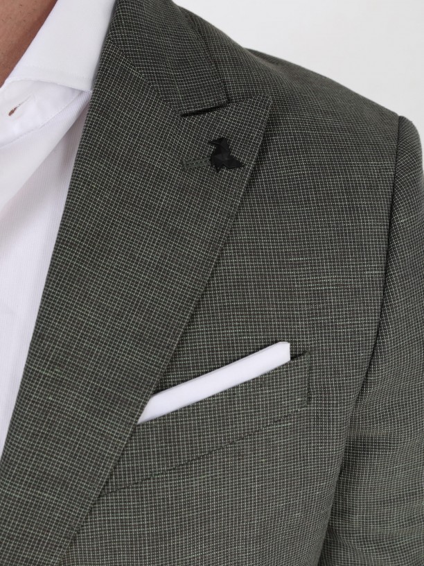 Structured linen suit