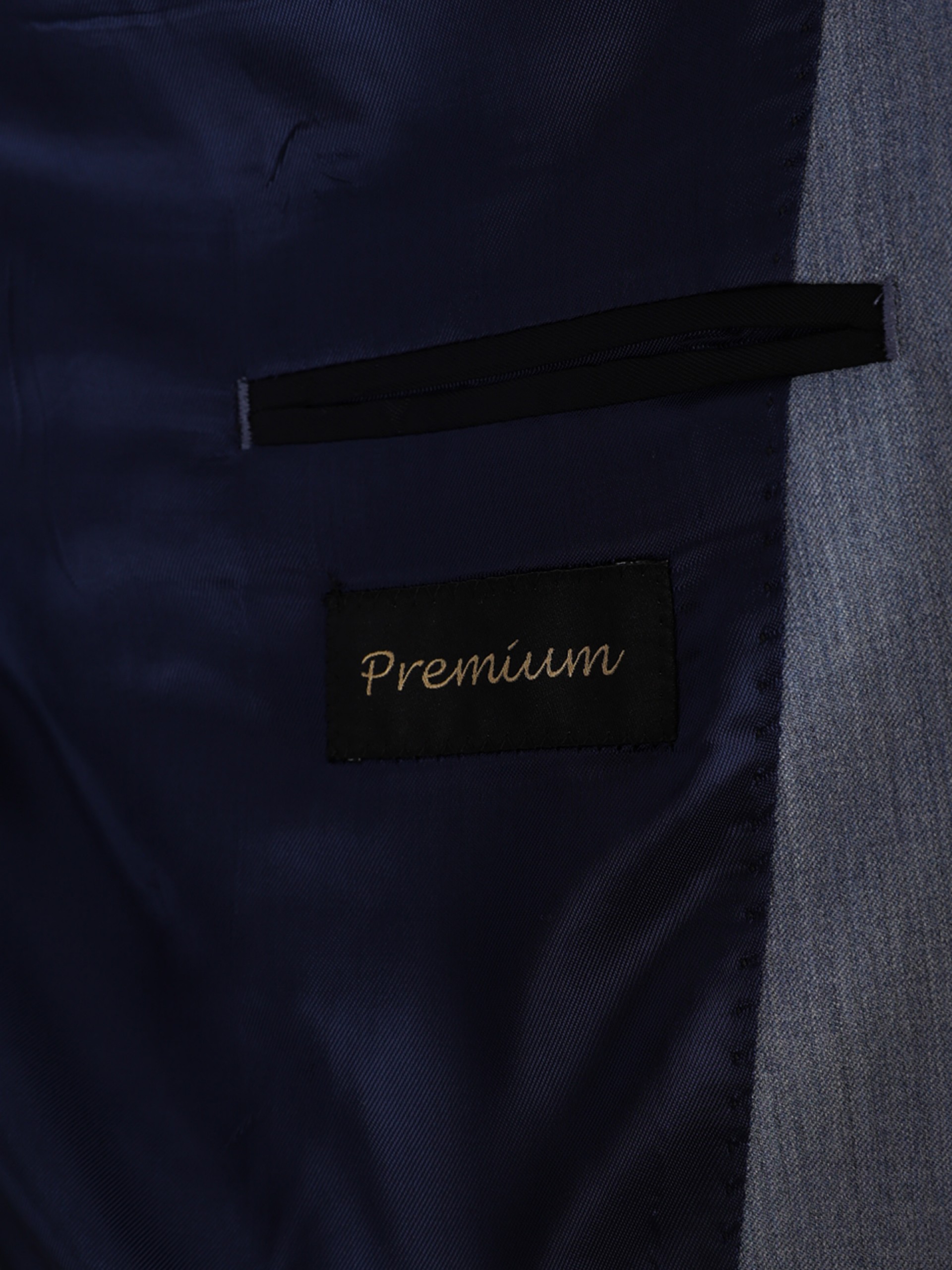 Traje de lana con micro patrón