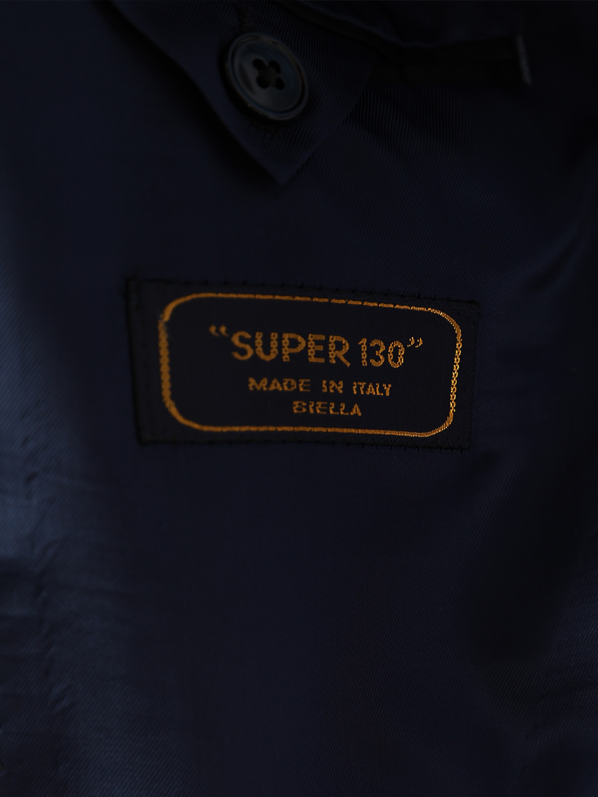 Traje de lana con micro patrón