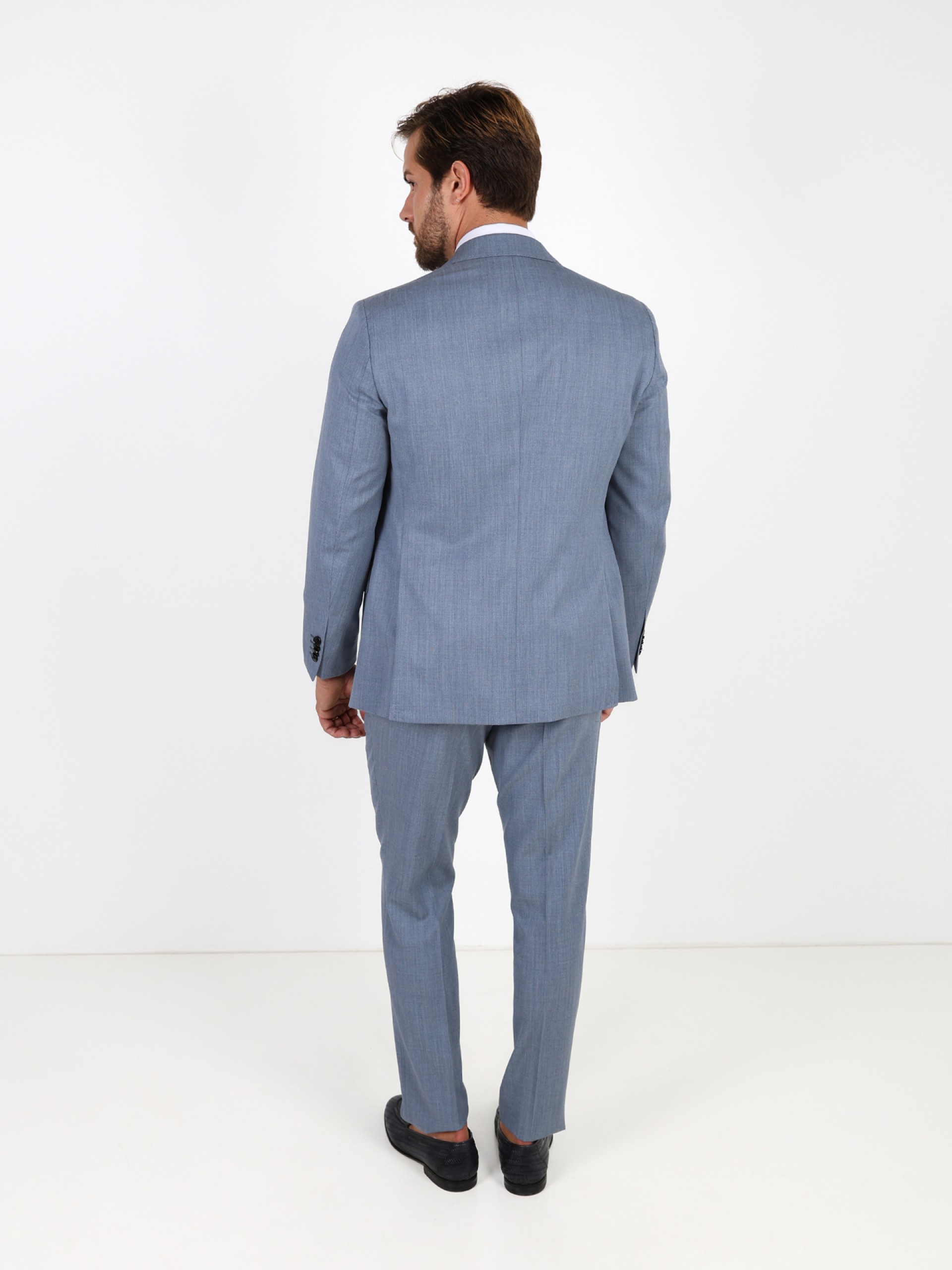 Traje de lana con micro patrón