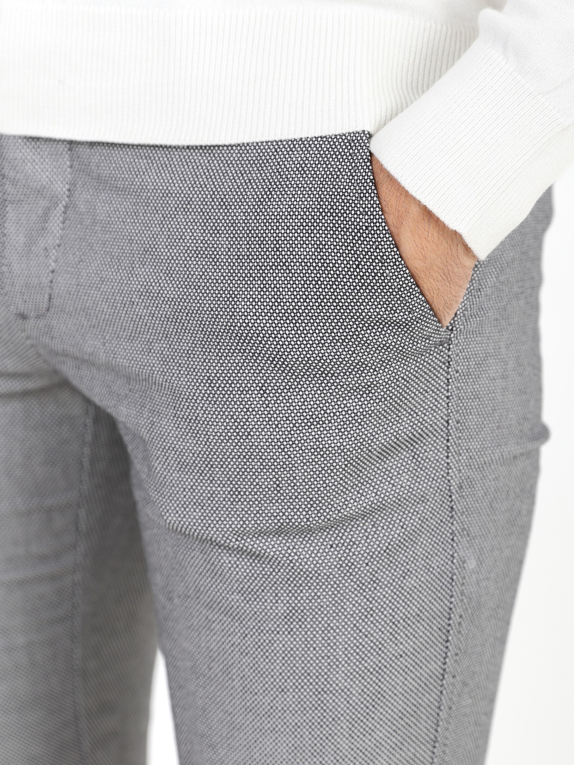 Patterned chino pants