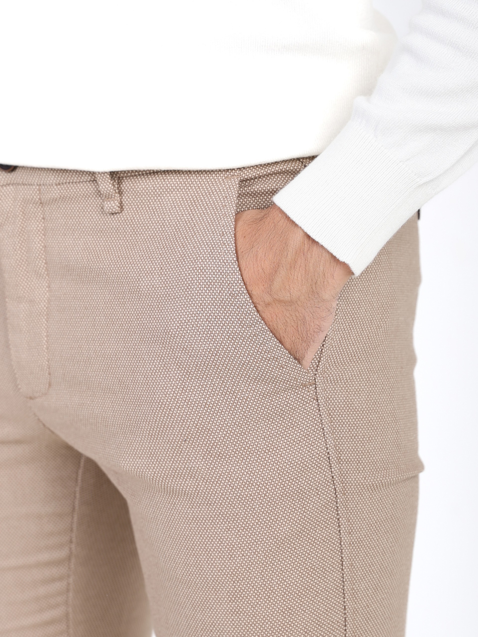 Patterned chino pants