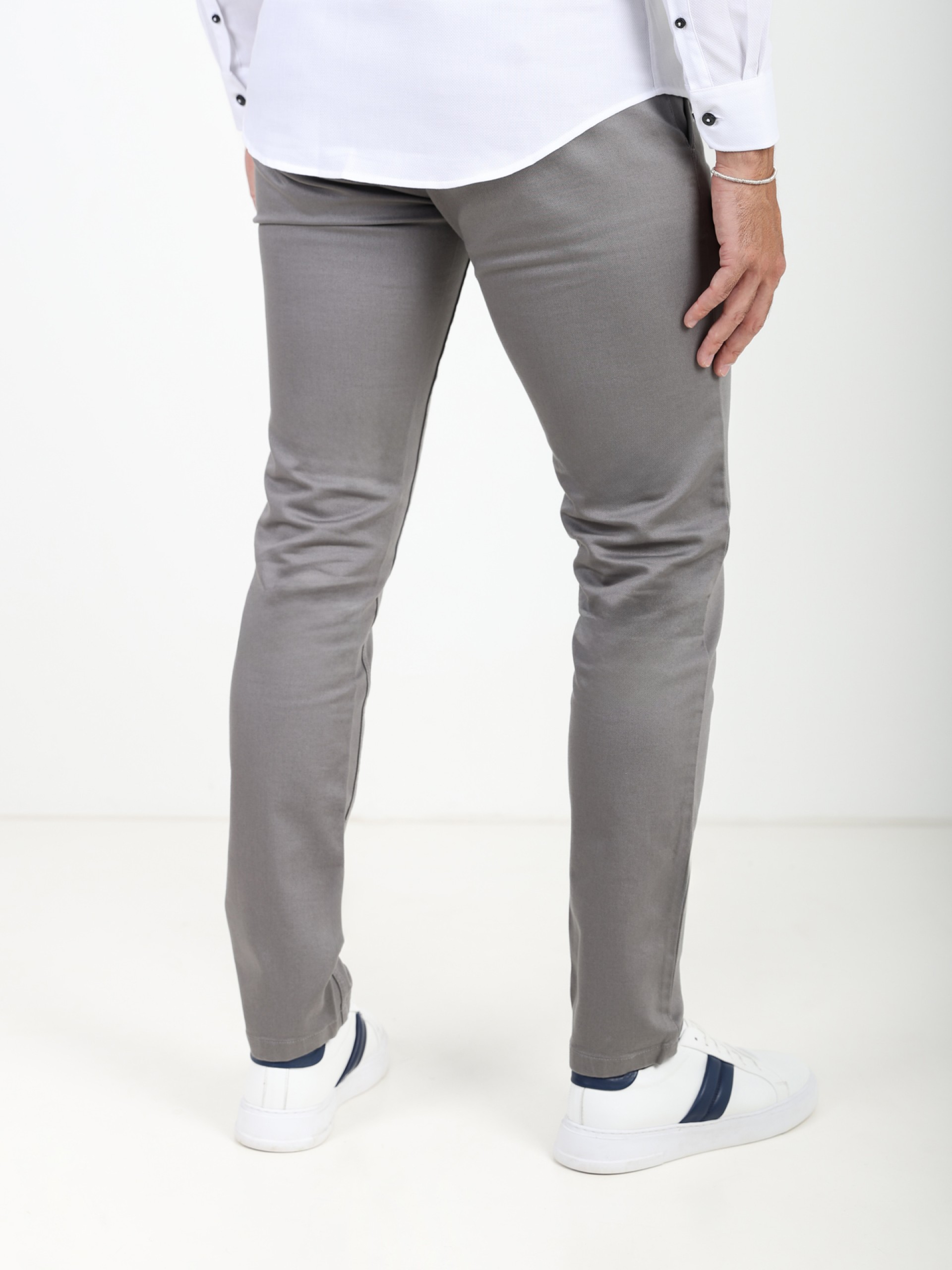 Calças chino de algodão elástico