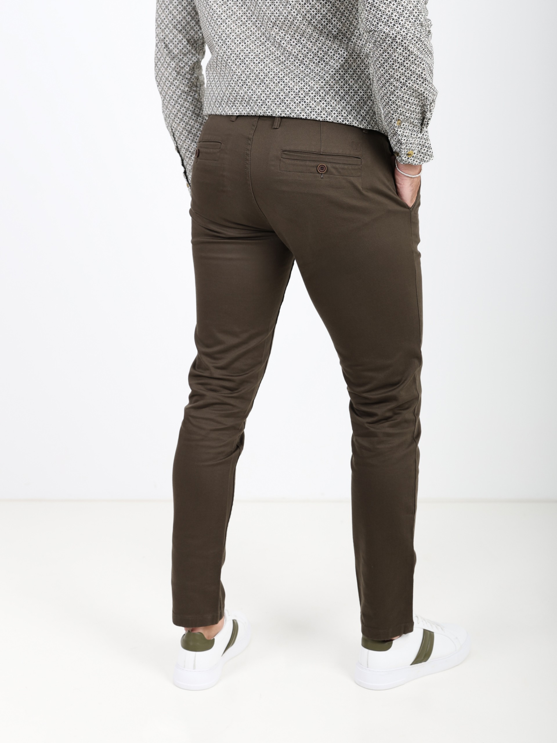 Calças chino de algodão elástico