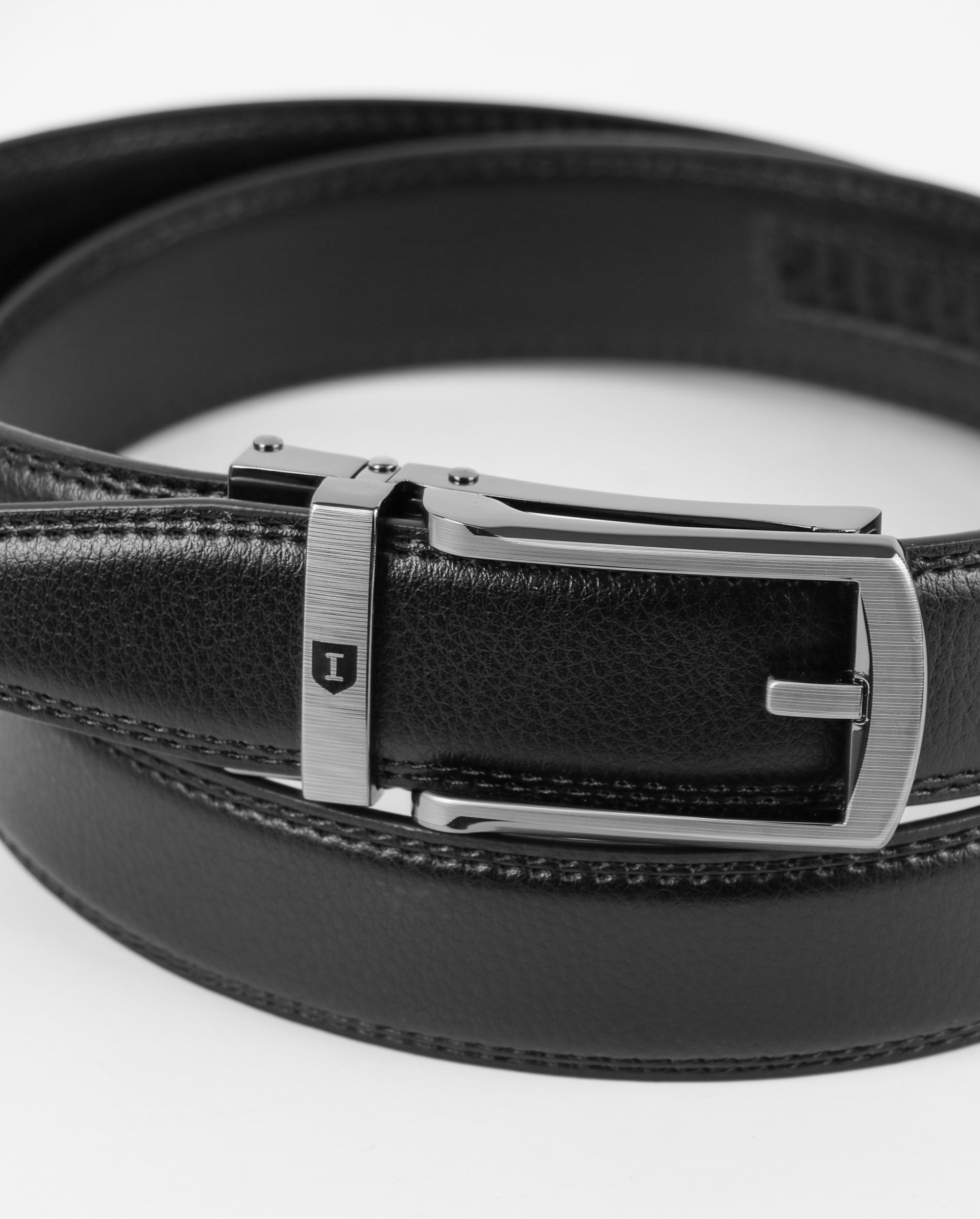 Leather elegant belt comfort click