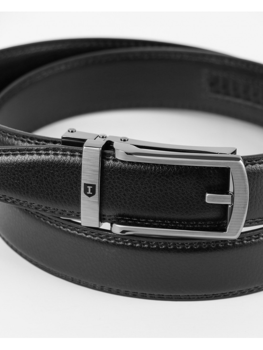 Cinto elegante de pele comfort click