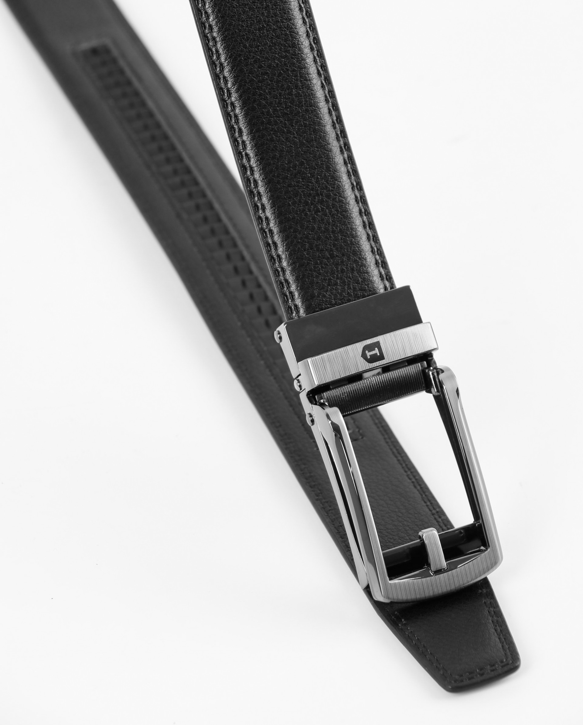 Leather elegant belt comfort click