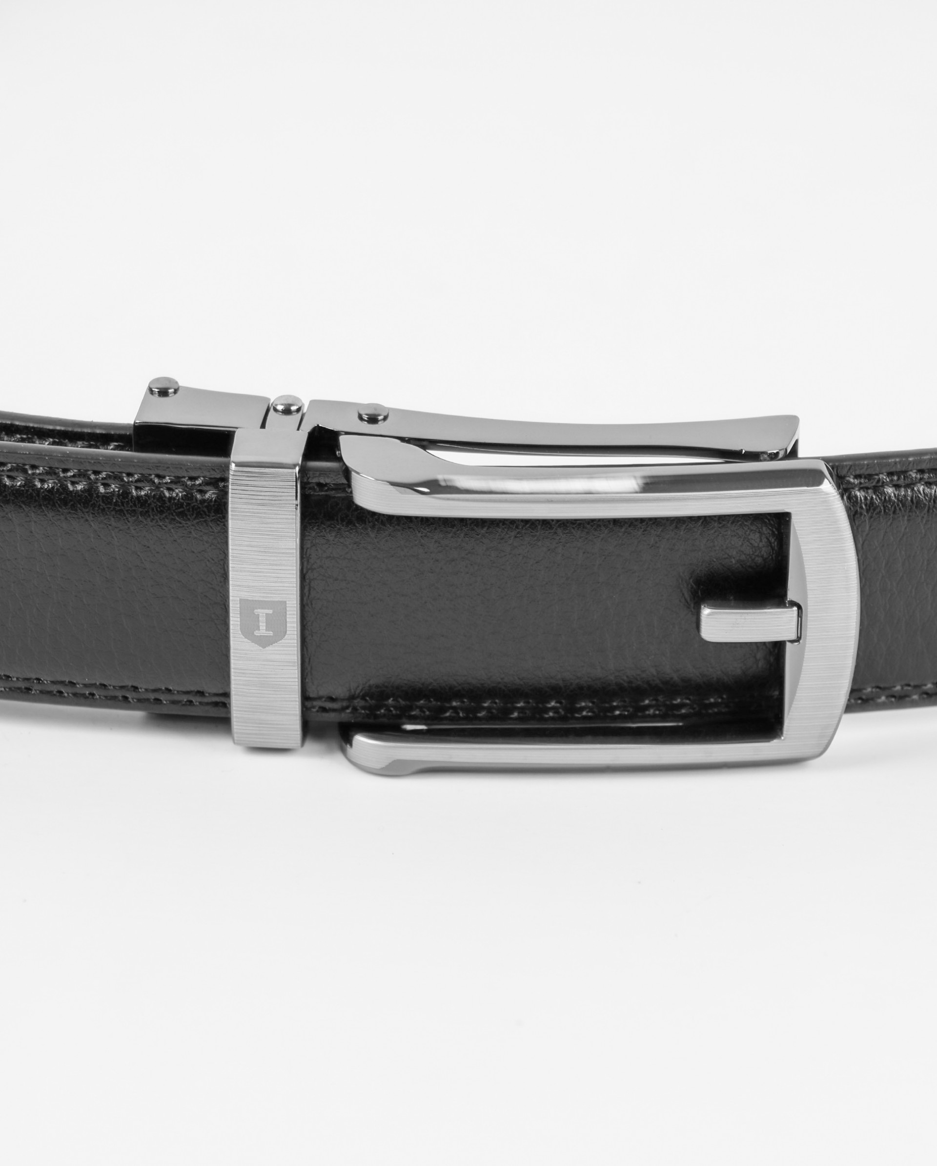 Leather elegant belt comfort click