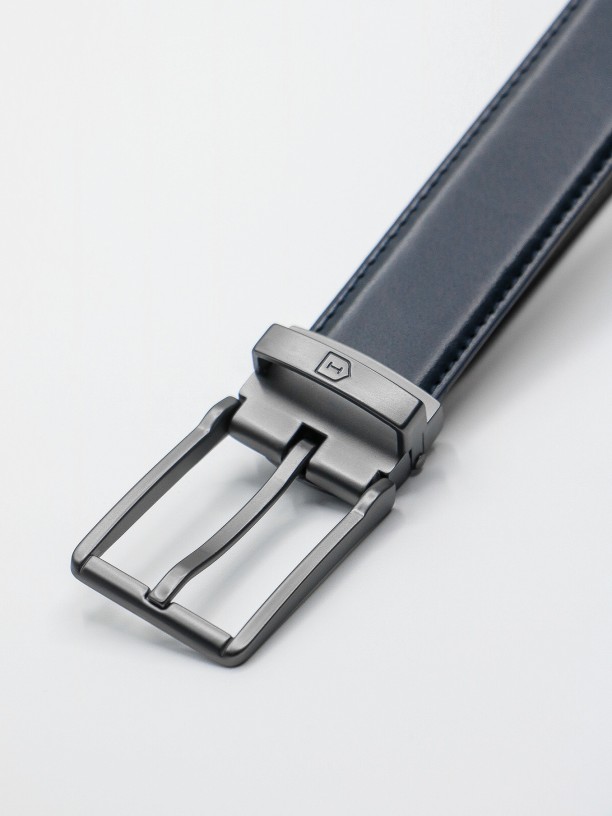 Reversible leather elegant belt