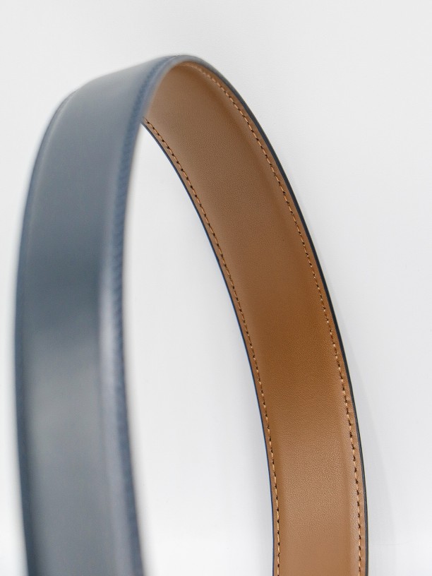 Reversible leather elegant belt