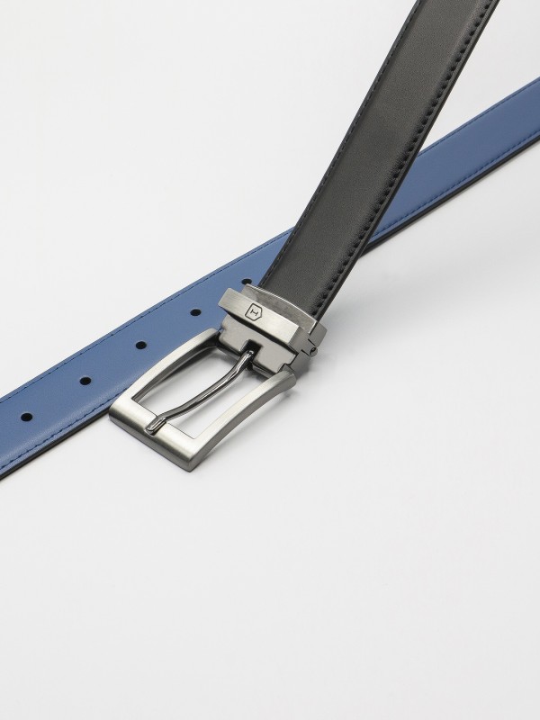 Reversible leather elegant belt