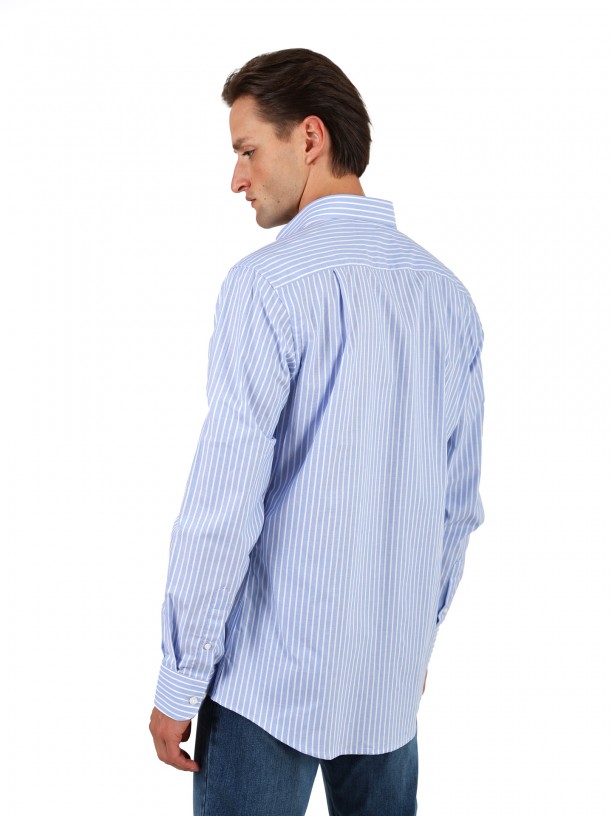 Cotton shirt with a striped pattern