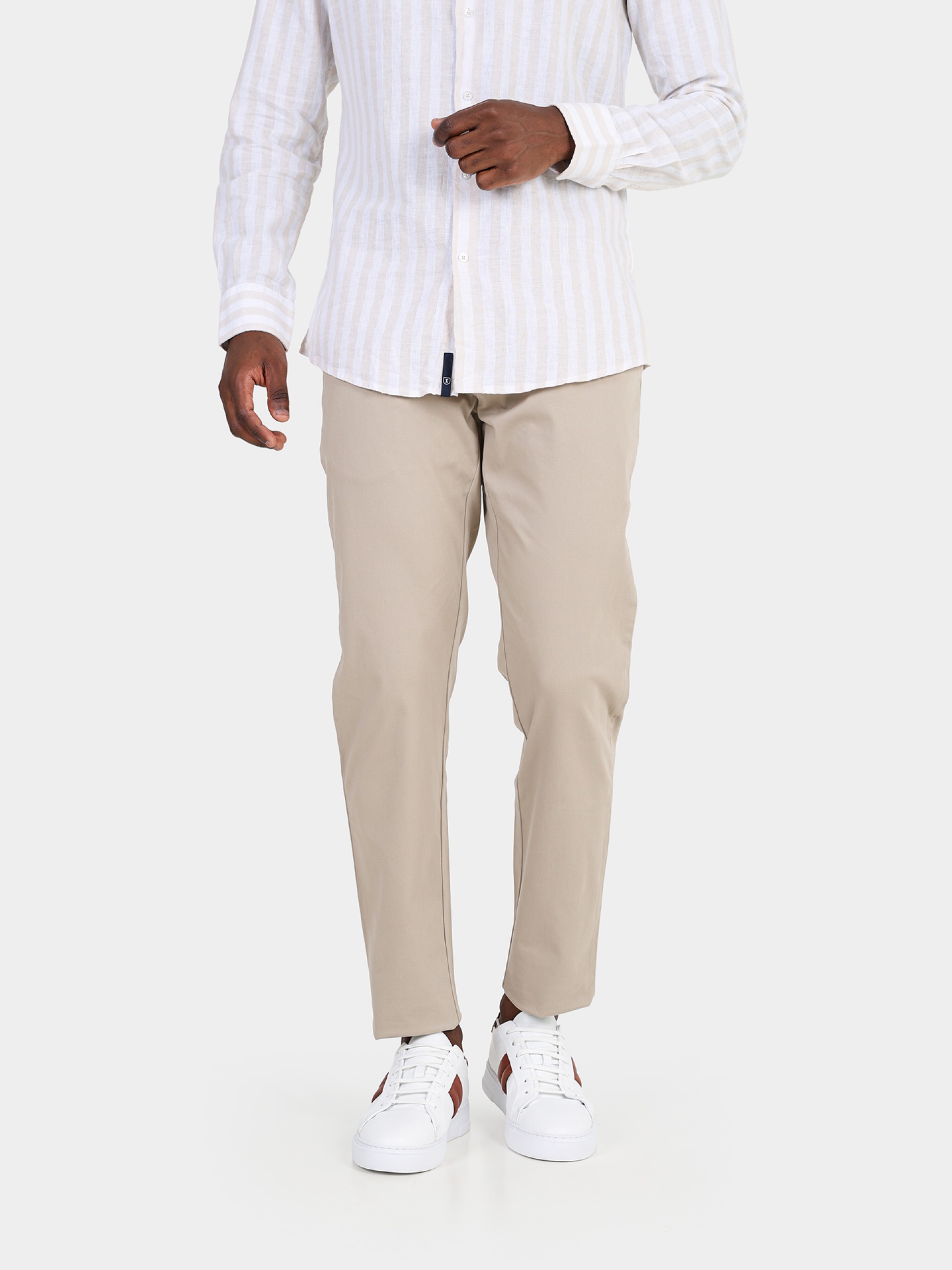 Calça chino sem costura