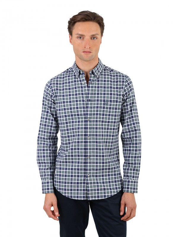 Checkered pattern shirt