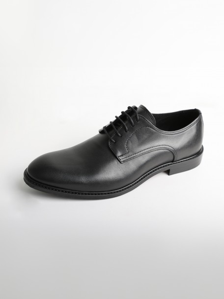 Sapato cl�ssico liso de pele