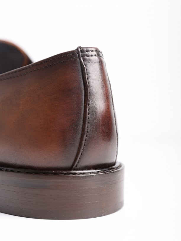 Classic smooth leather shoe