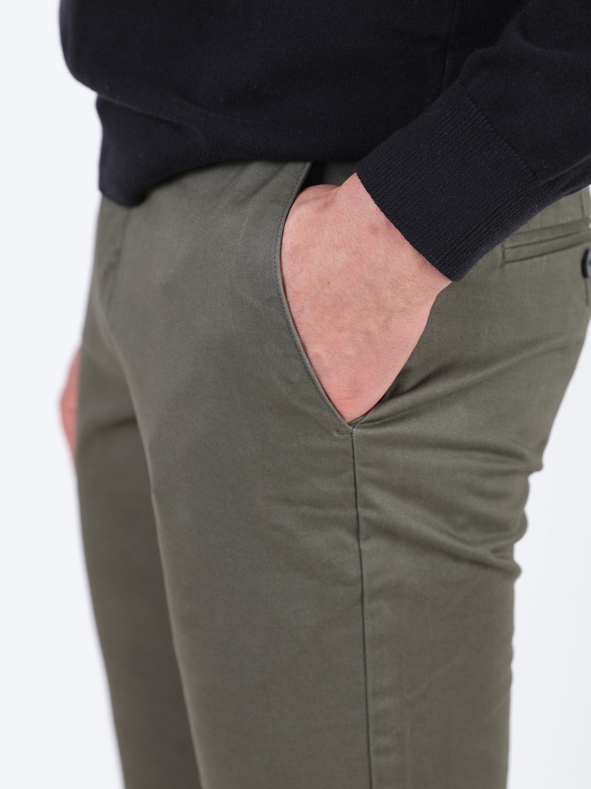Stretch cotton chino pants