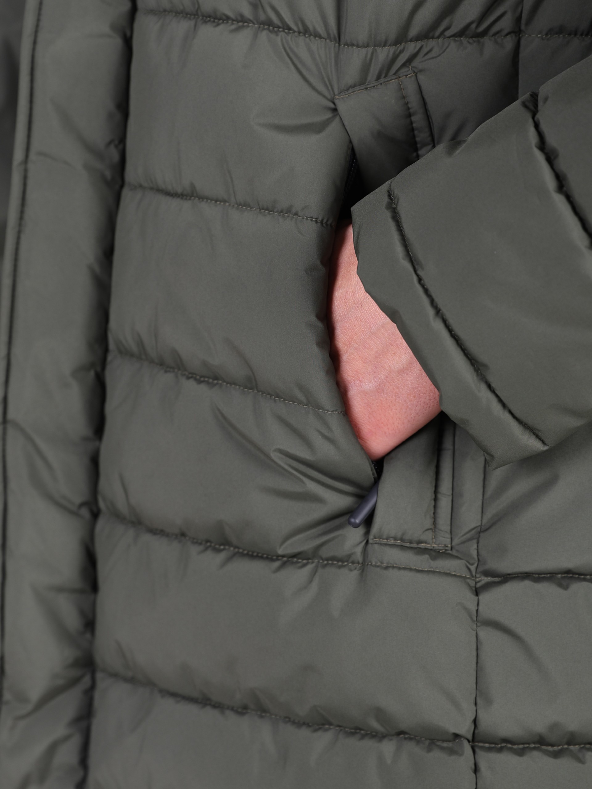 Parka técnica com vista interior