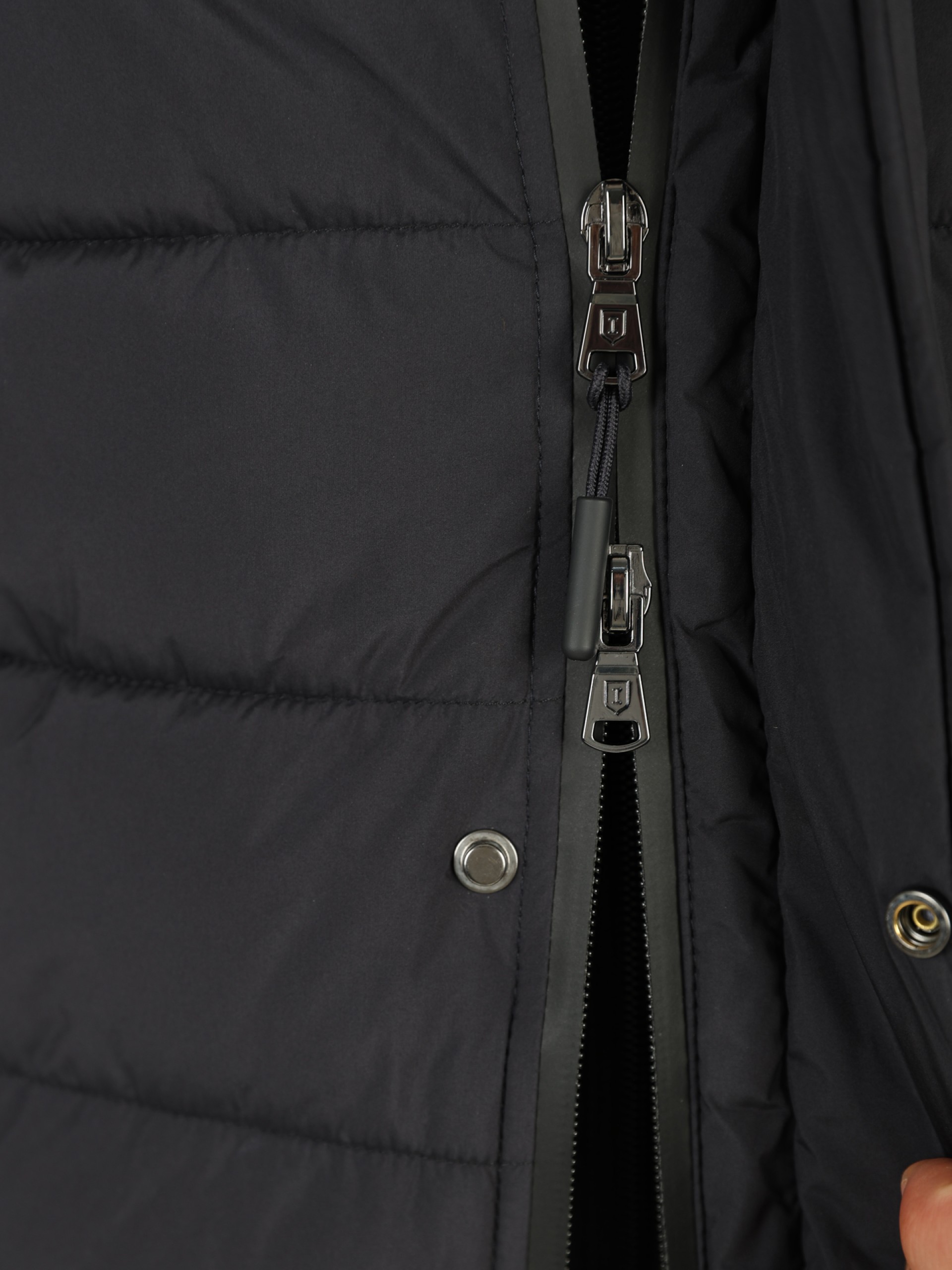 Parka técnica com vista interior