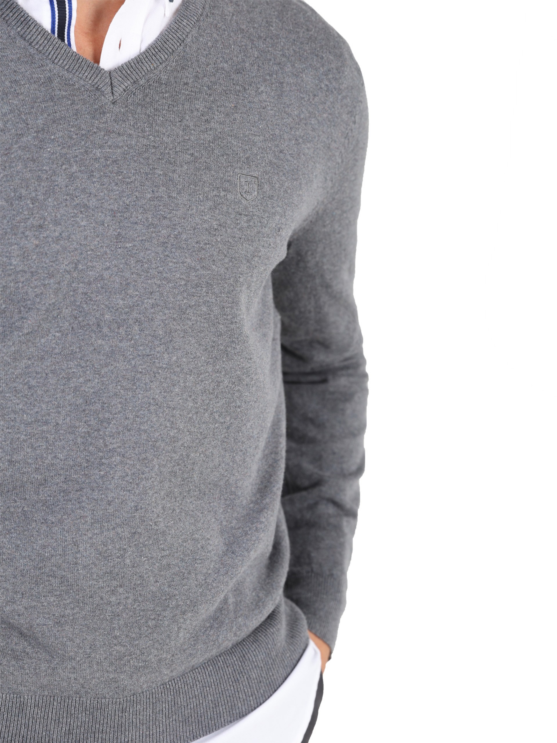 Camisola de gola em V de algodão