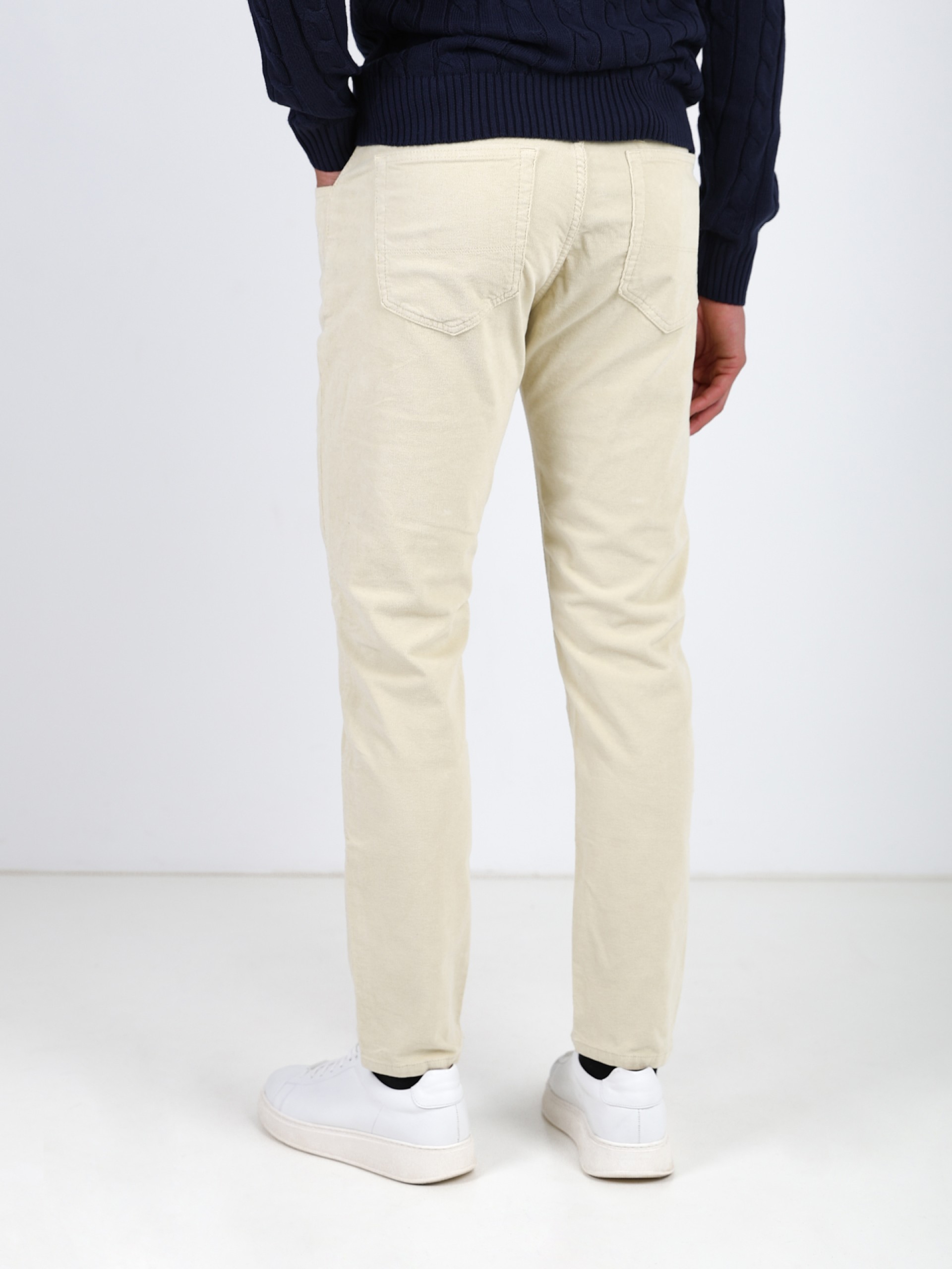 Slim-fit corduroy trousers