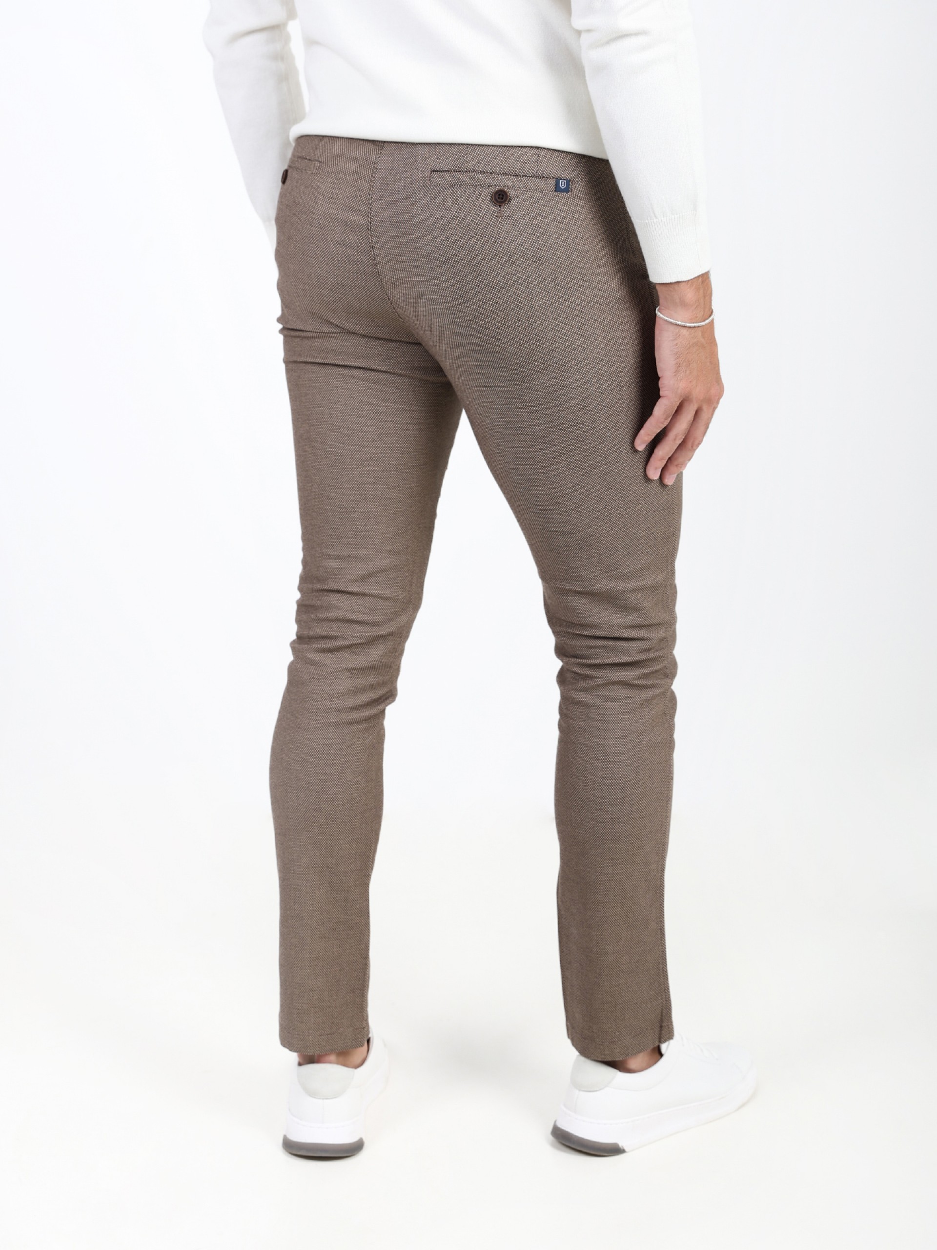 Pantalones chino con patrón