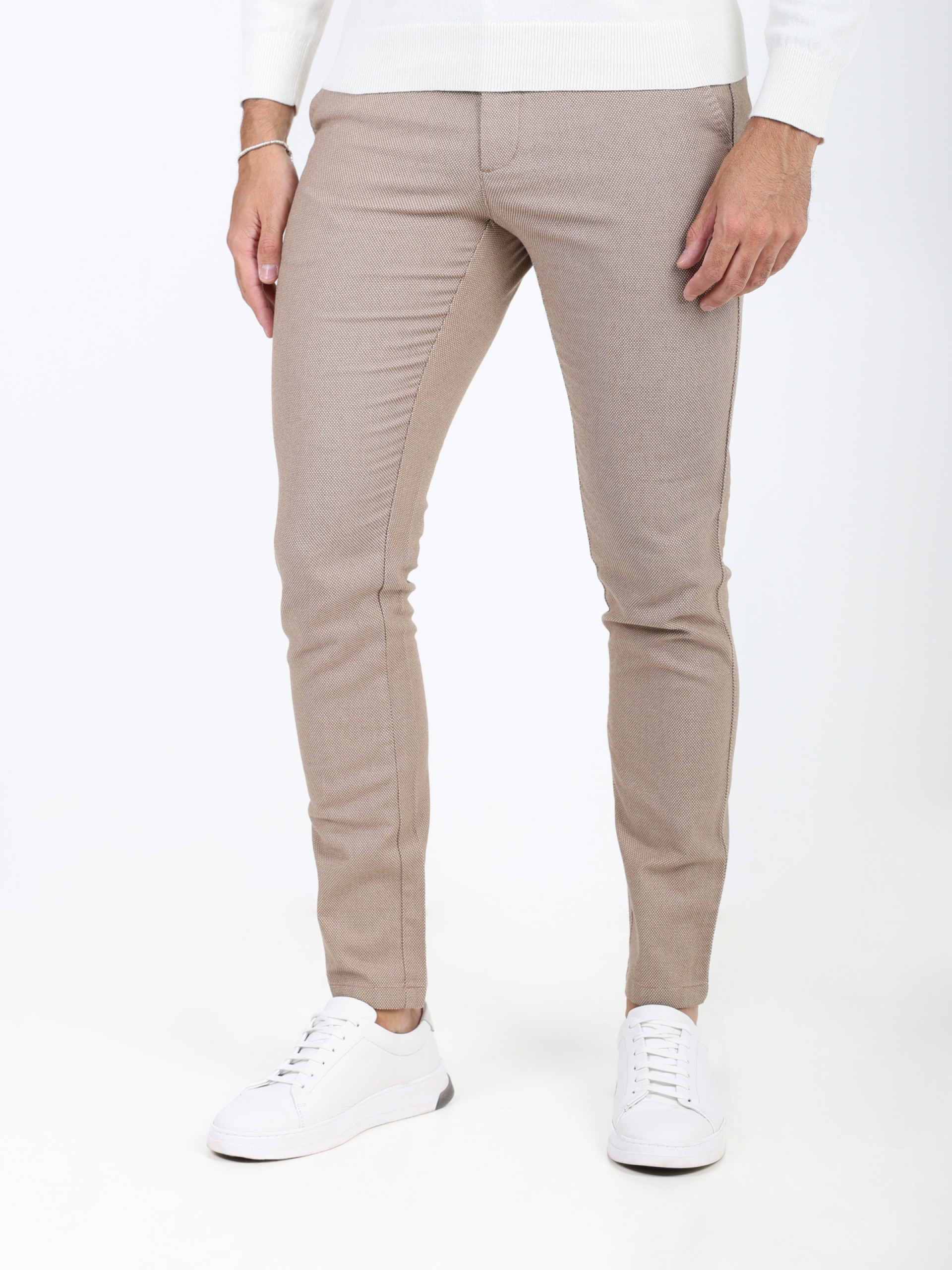 Patterned chino pants