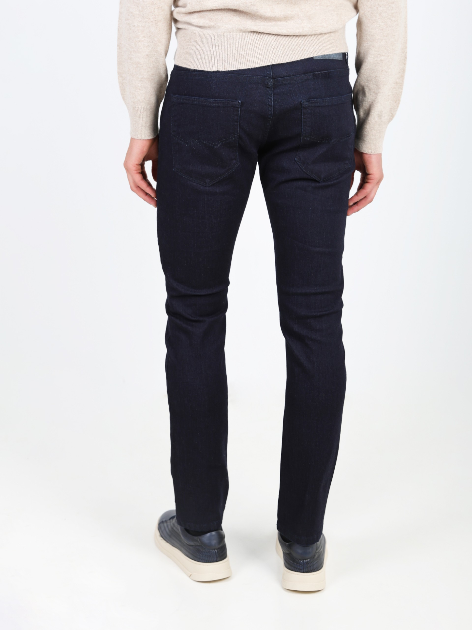 Slim fit cotton jeans