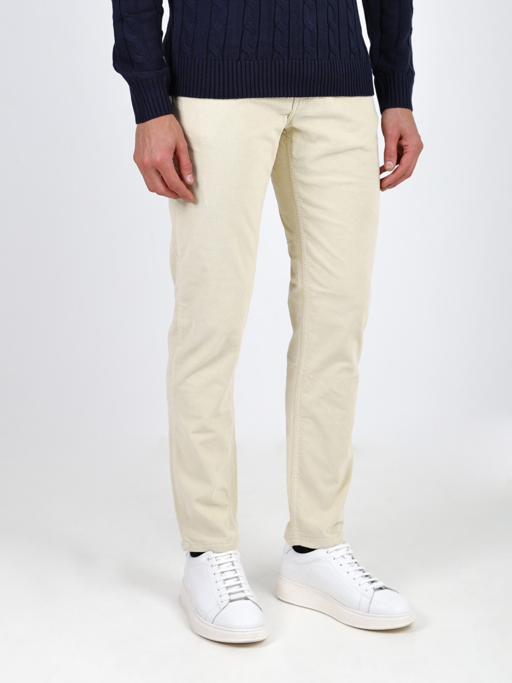 Calça de bombazina slim fit
