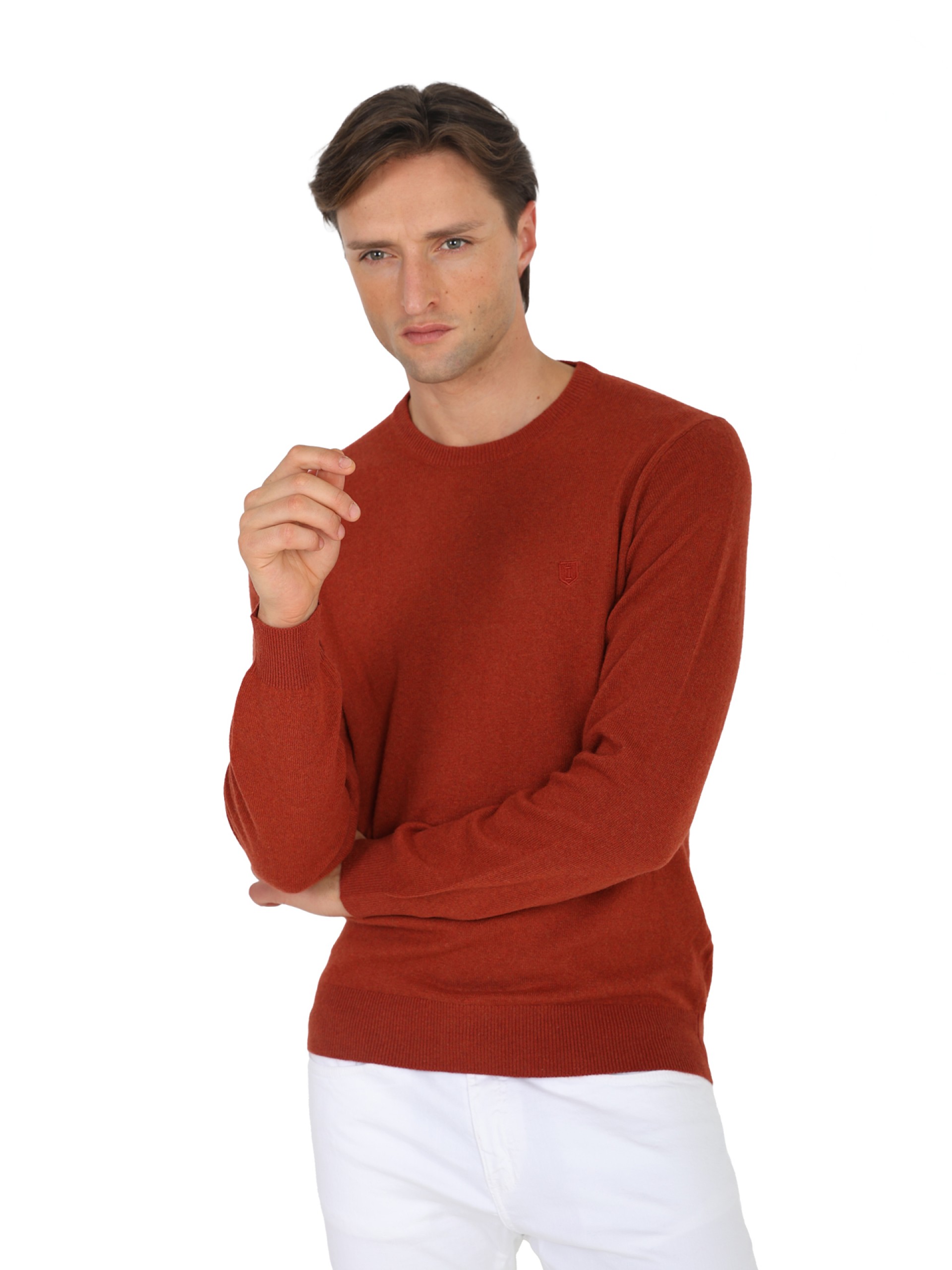 Cashmere crew neck knit