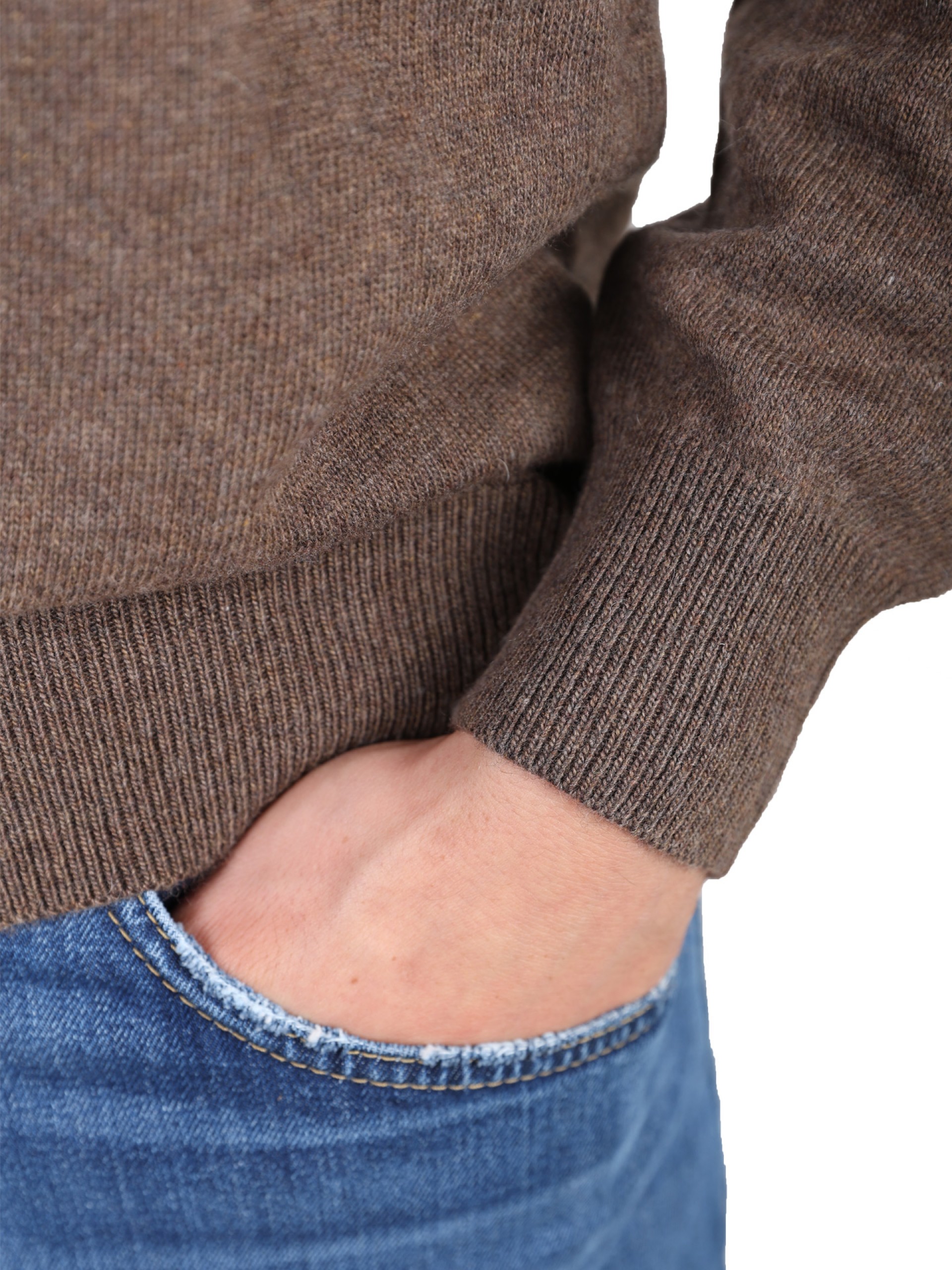 Cashmere sweater with V-neck