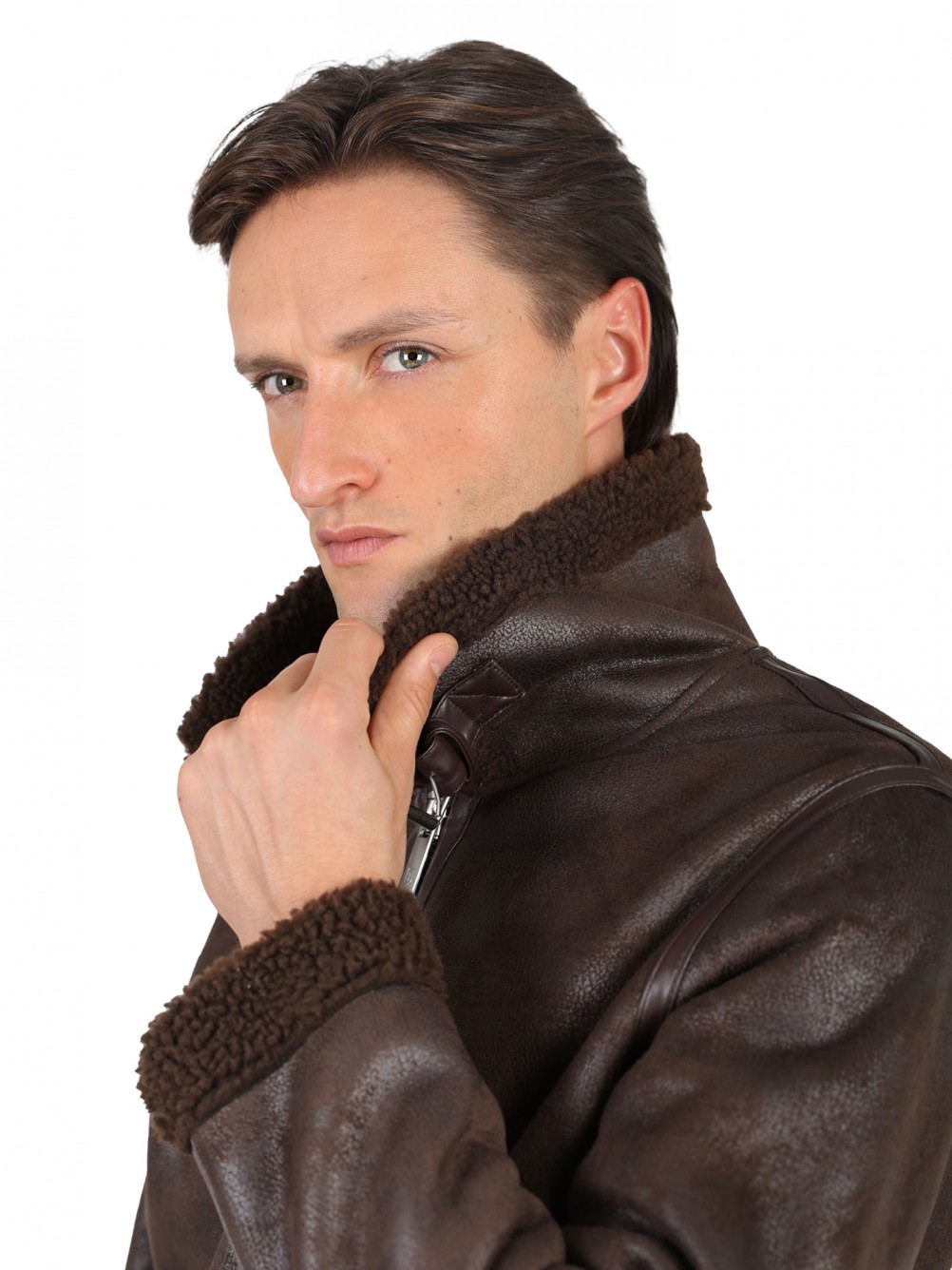 Aviator jacket with fur details