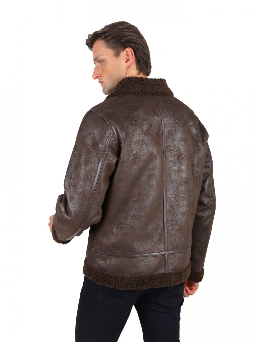Aviator jacket with fur details