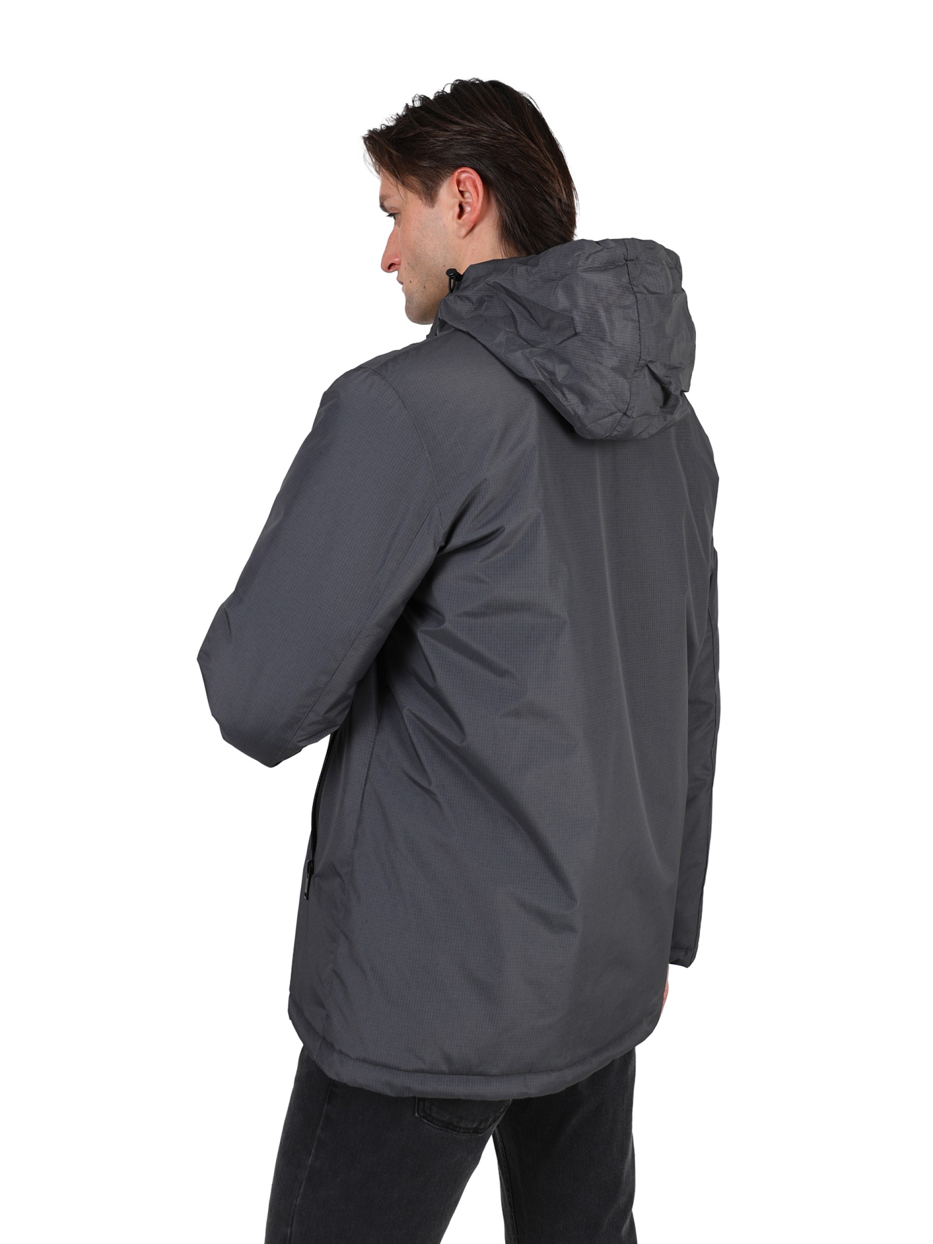 Blusão técnico com capuz