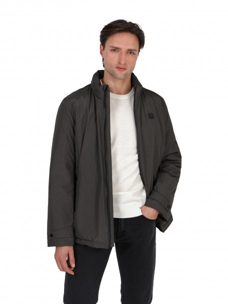 Blus�o t�cnico com capuz