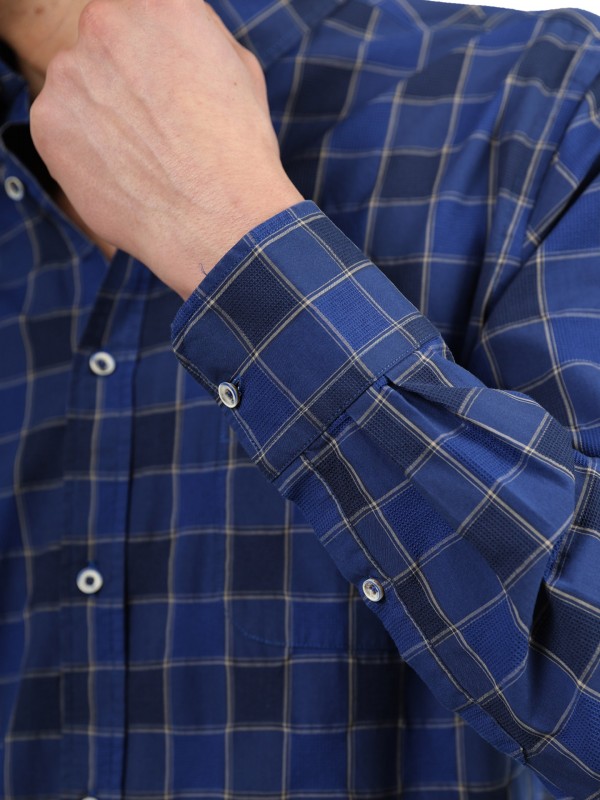 Camisa Casual em Algodão - Padrão Xadrez Camisa Casual em Algodão - Padrão Xadrez