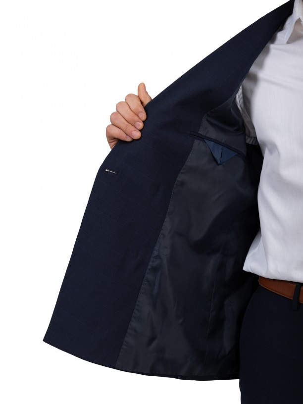 Traje azul cruzado con estampado