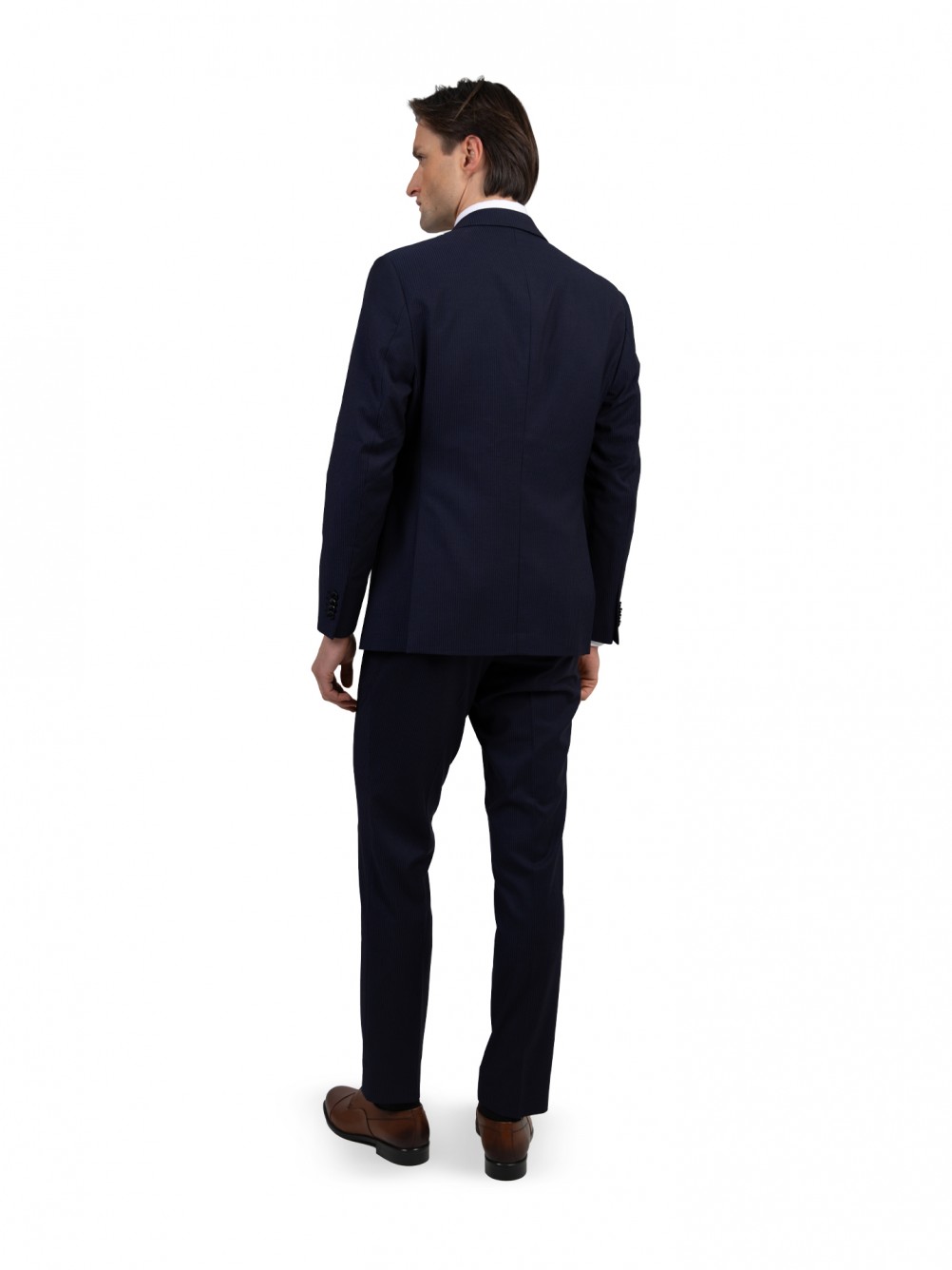 Fato azul com padr�o slim fit