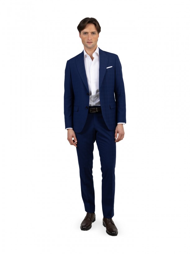Fato azul com padro slim fit