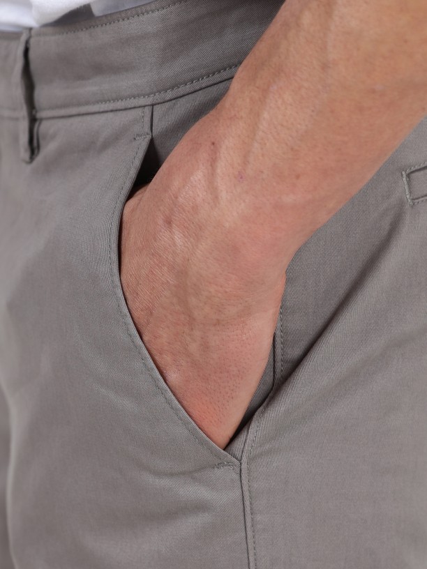 Pantalones chinos de algodn elstico