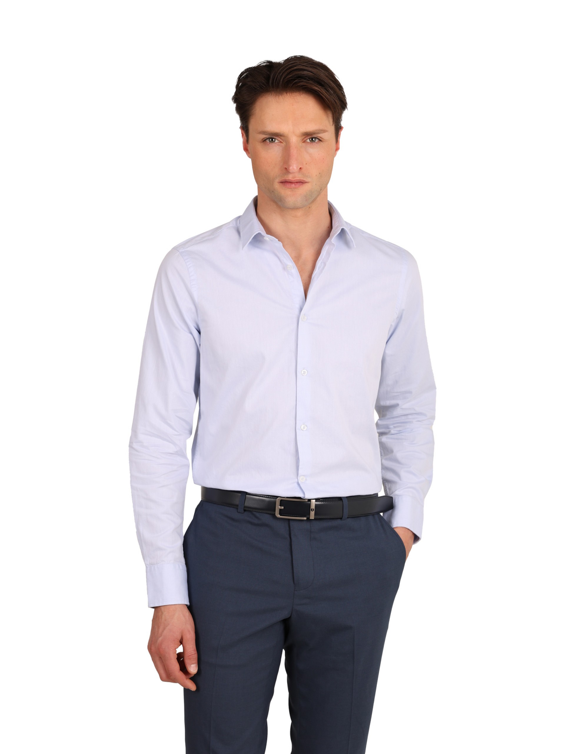 Camisa lisa 100% algodón slim fit