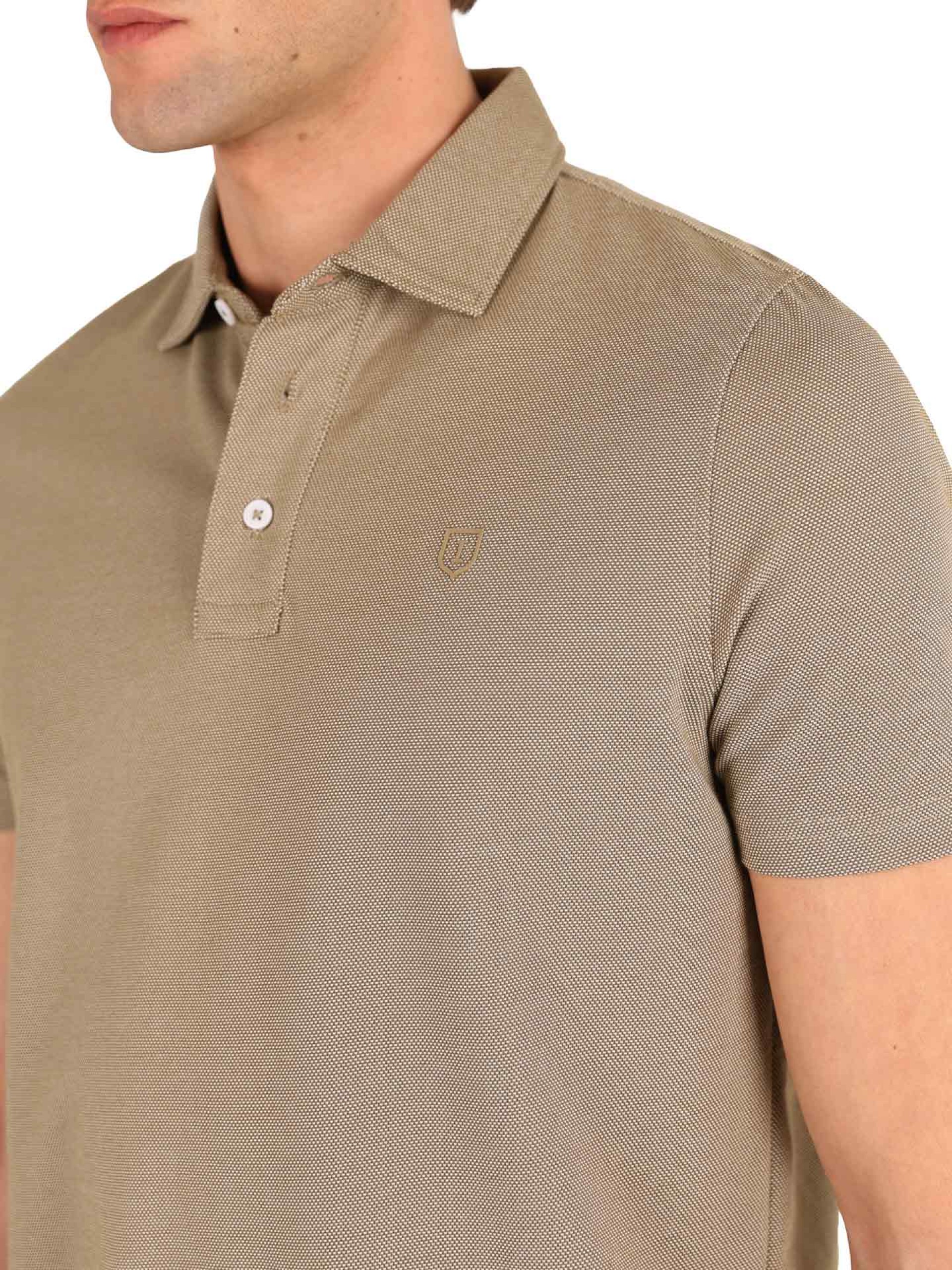 Polo de algodão com micro padrão