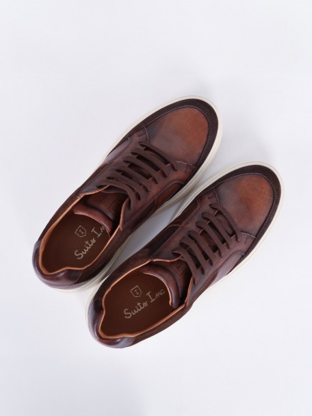 Zapatilla de piel combinada Zapatilla de piel combinada