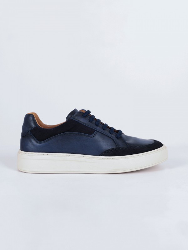 Combined leather sneaker