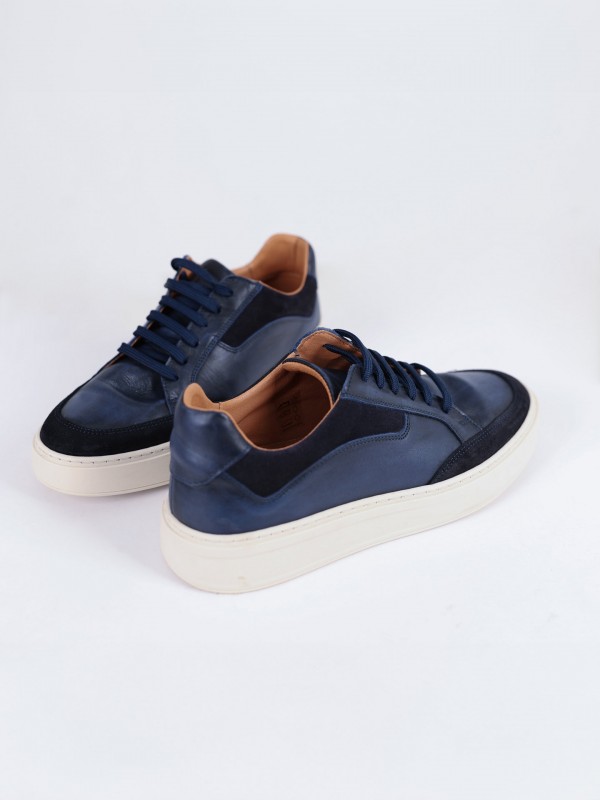 Zapatilla de piel combinada Zapatilla de piel combinada