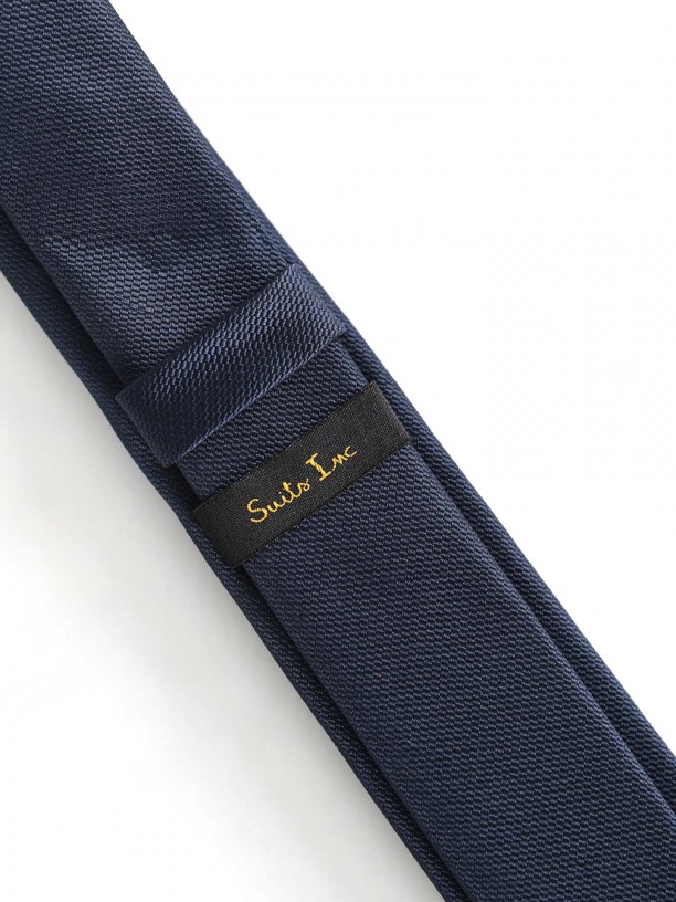 Gravata fina elegante