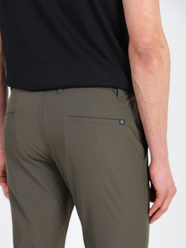 Calças Chino Nylon Tech Calças Chino Nylon Tech